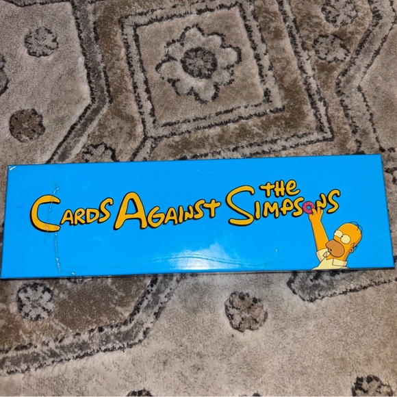 Cards Against The Simpsons Game - Picture 1 of 4